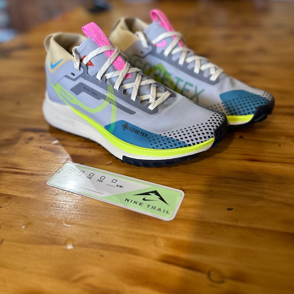Nike women’s React Pegasus Trail 4 GTX running shoes
